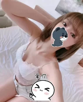 极品粉嫩妹子佳佳