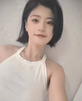 颜值很好的嫩妹