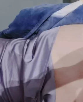 贵州贵阳带老婆出差贵阳，约了名做美容的单女少妇配合双飞，操得水哗啦爽