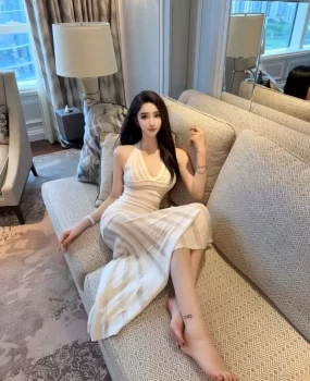 00后水嫩小姐姐