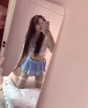 童颜巨乳会夹会吸