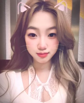 19岁刚下海不到一个月的妹妹