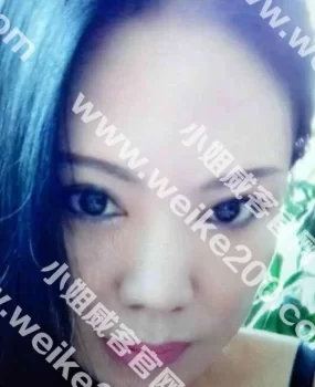 很不错的东北离婚人妻，活好