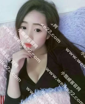 身材不错的兼职妹子分享一下