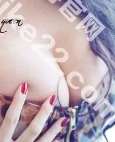 分享一个身材好的包头兼职小妞