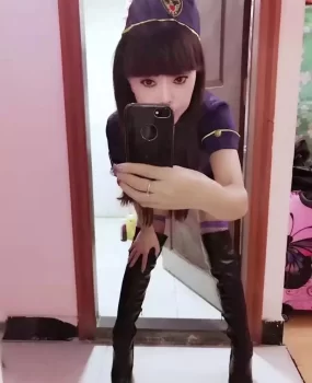 大长腿黑丝长靴瘦溜型骚货