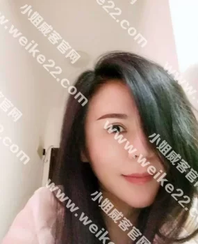 火车站巨乳爽到扶墙而出