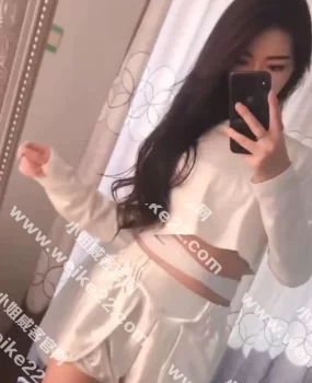 漂亮紧致的大连美女潇潇