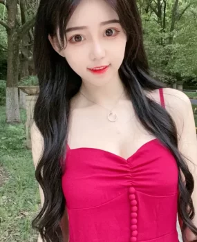 泻火前凸后翘的良家小可爱