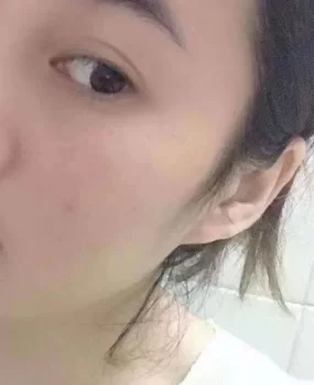 一个自己做的少妇